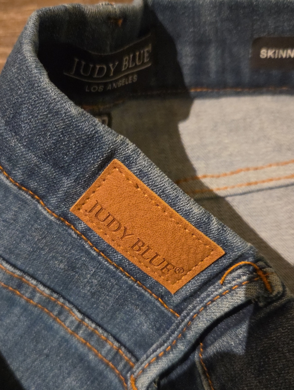 ❤️ JUDY BLUE HIGH RISE SKINNY CROP CAPRI JEANS, PULL ON, 4/5 (27) - Picture 4 of 8